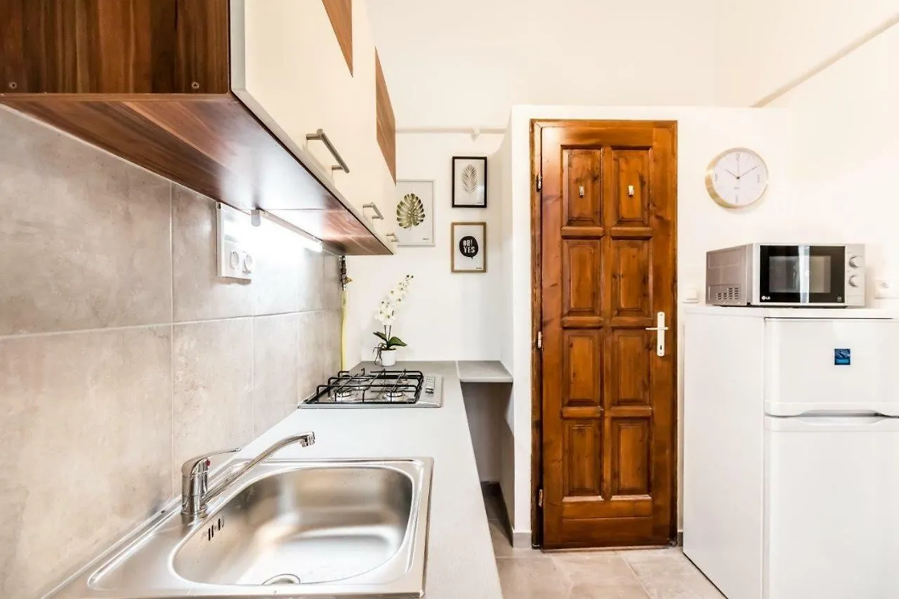 Amazon Apartment Near The Famous Party Boulevard Budapest
