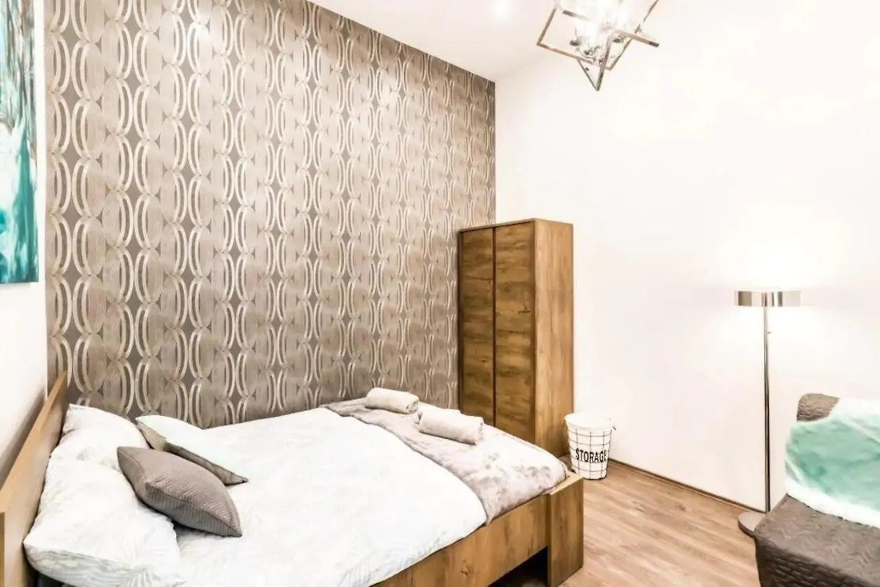 Amazon Apartment Near The Famous Party Boulevard Budapest
